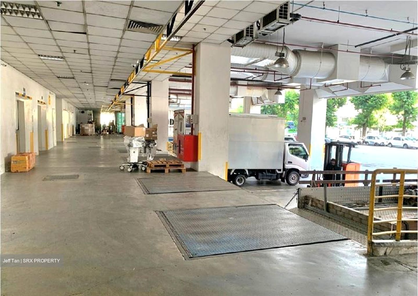 Pantech Business Hub (D5), Factory #573518861